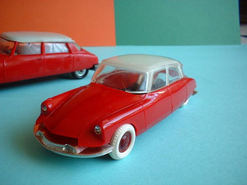 Minialuxe GCO – Citroën DS 19 Verte, Avec Chèque Tintin, En Boîte, échelle 1/43