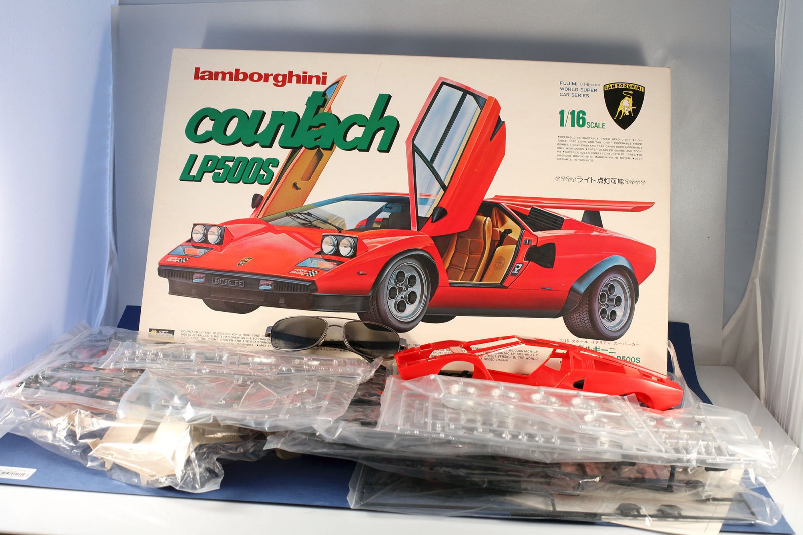 Countach-Haiti-1 - Albums convertis - Forum Auto