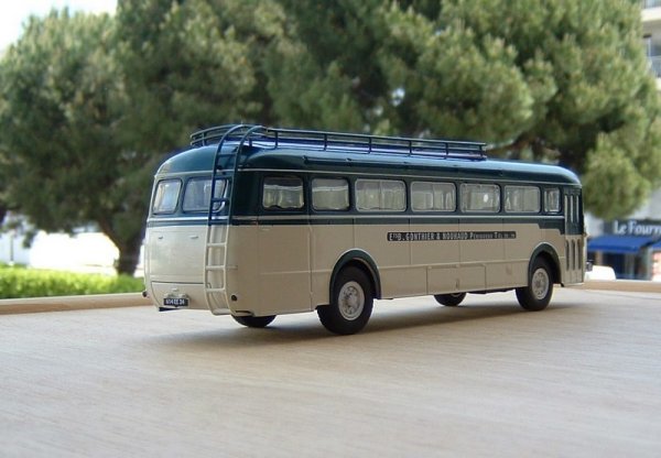AUTOBUS RENAULT R 4192 France (1952) - 1/43 Bus Hachette IXO BUS084 EUR 29,90 - FR