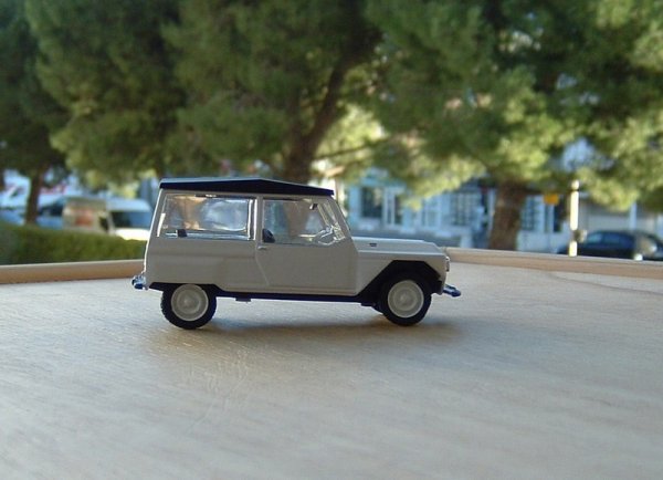 auto modellbaus: Citroën Mehari - IXO Models 1:43