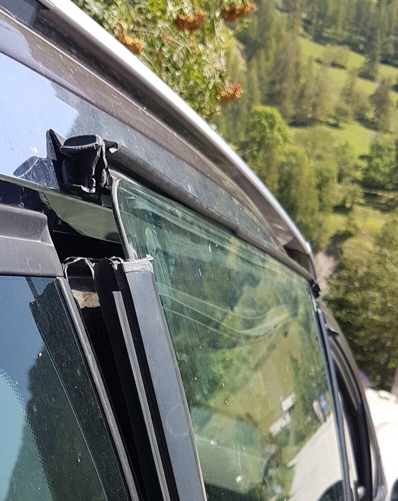 Probleme Joint Vitre Arriere Peugeot 2008