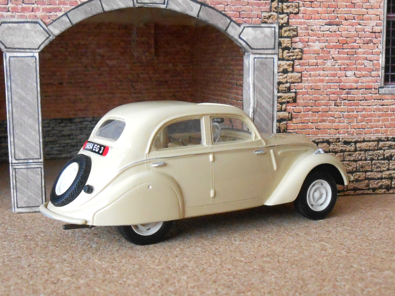 Occasion - Kit Résine Epokit SB 1/43 - Peugeot 202 Record 1947, Petits Accidents (voir Photos)