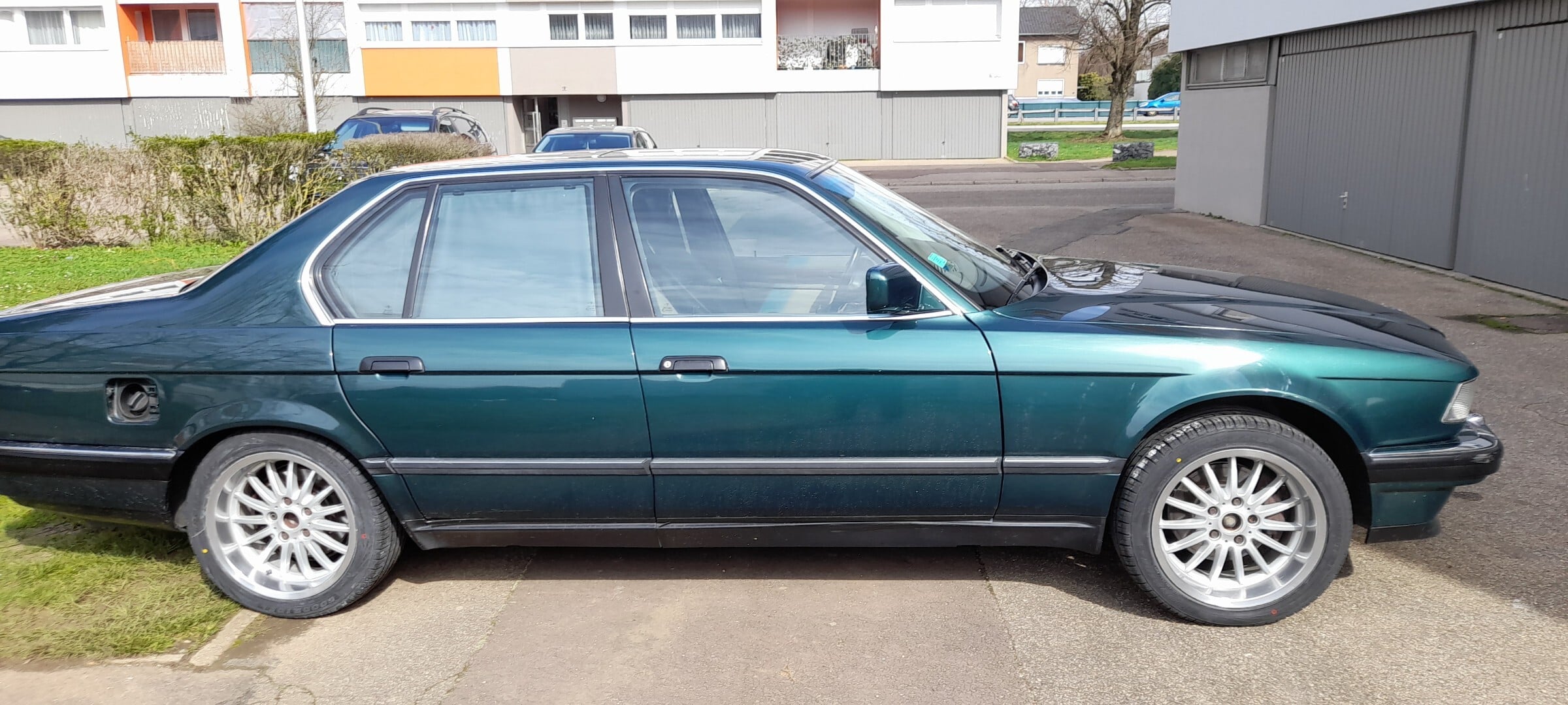 Bmw e32 750v12 - BMW - Mécanique / Électronique - Forum Technique ...