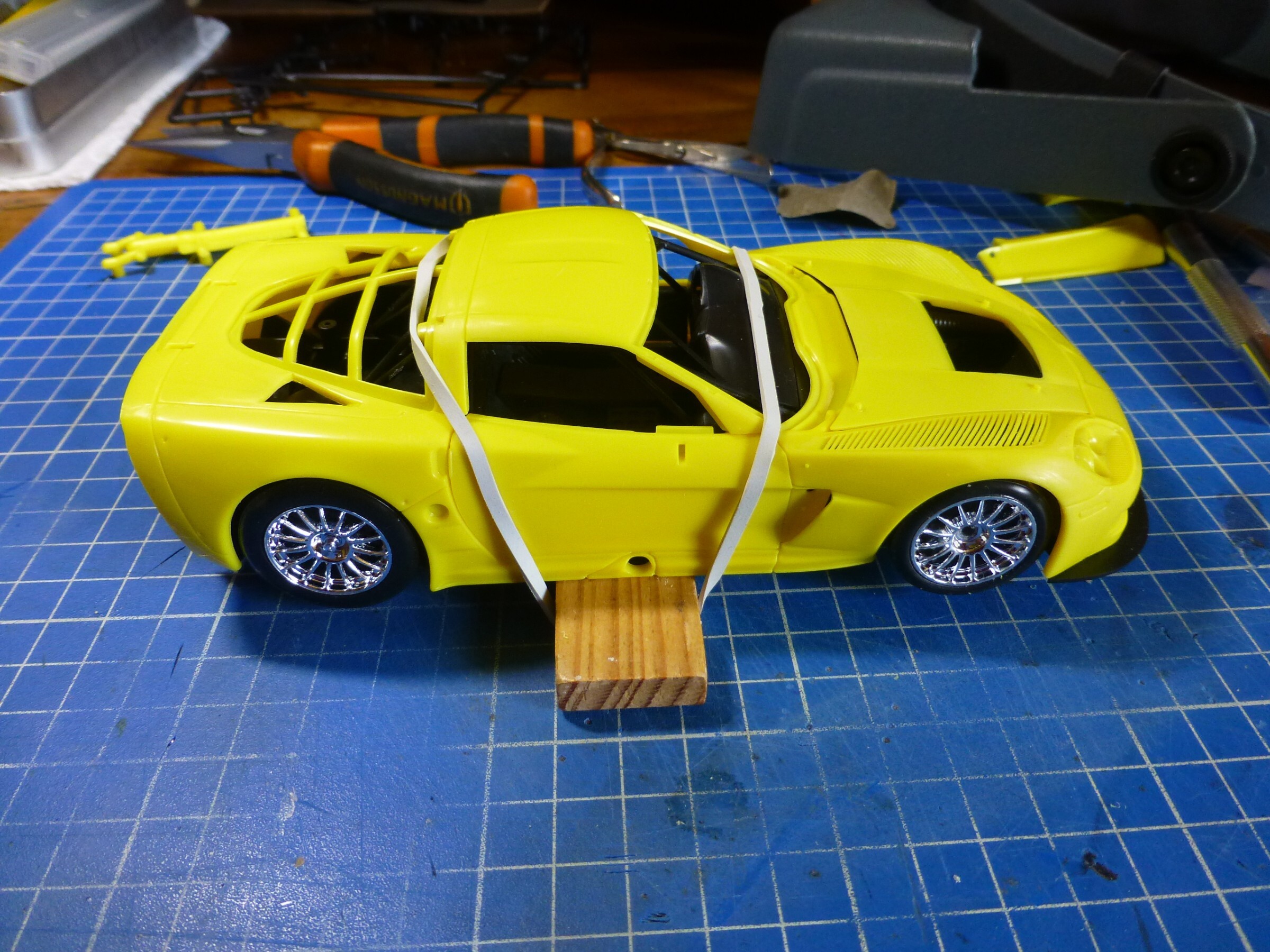Model Set MINI COOPER 998 Mk.I Revell 67092