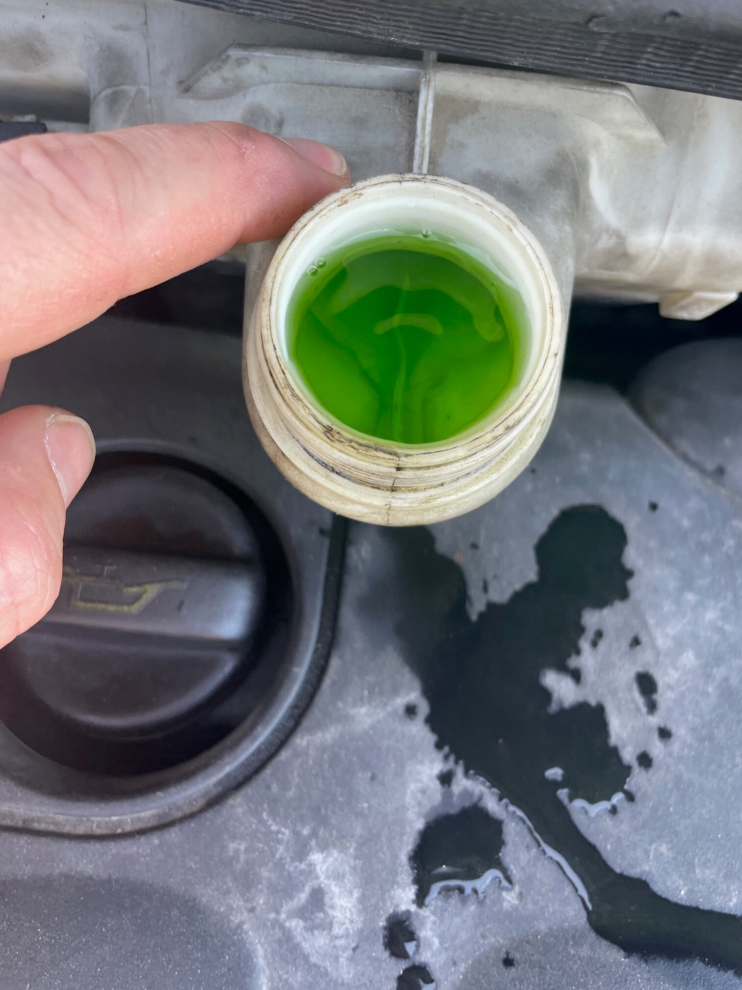 Incomprhension totale liquide de refroidissement - 206 - Peugeot - Forum  Marques Automobile - Forum Auto