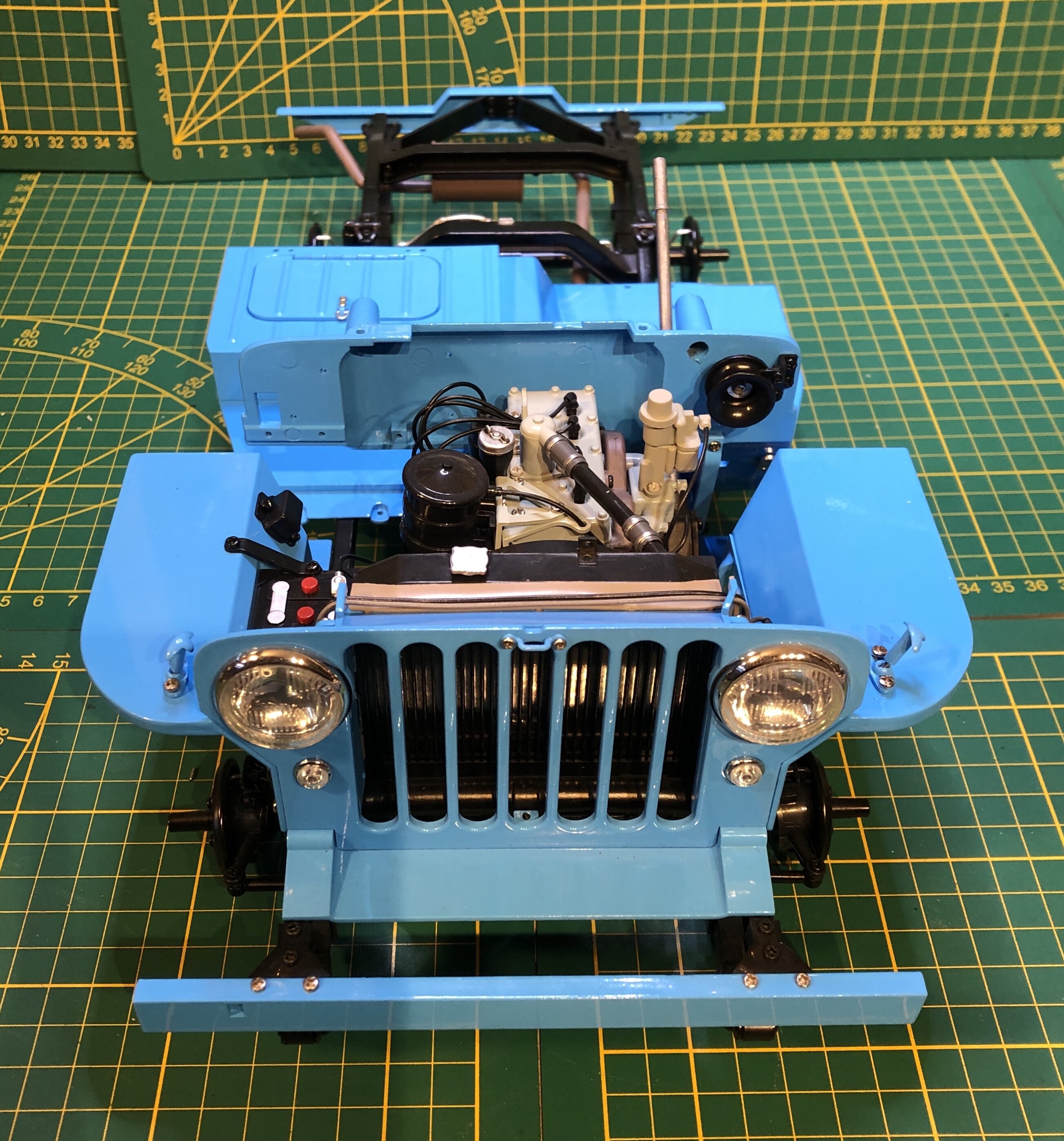 Tintin Jeep 1/43 Objectif Lune – Édition Moulinsart avec boîte / Tintin Jeep 1:43 Destination Moon - Collection