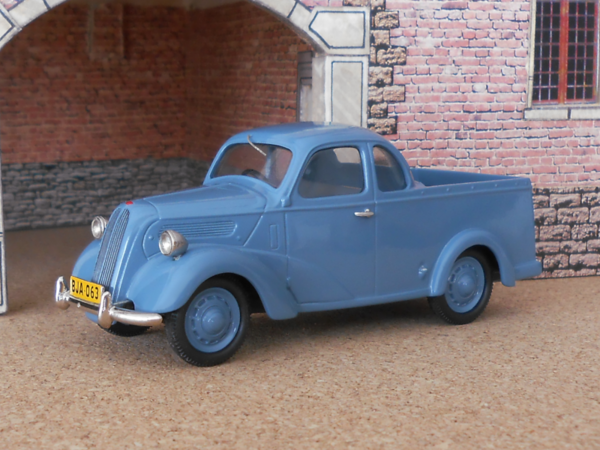 1949 Ford 54 A 67 Utility (Somerville Models) 01.png - Albums des