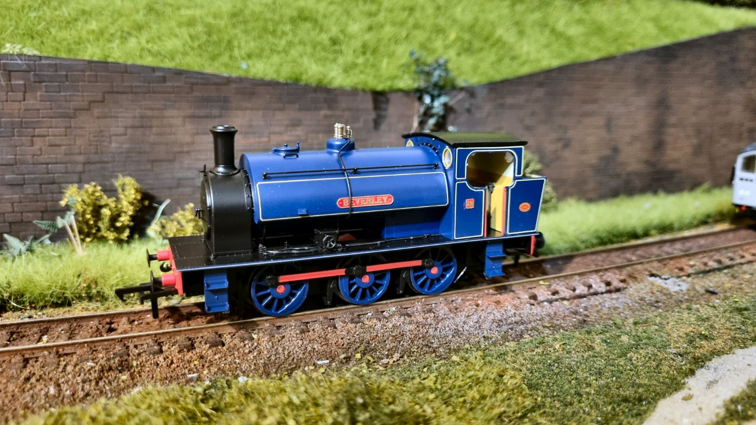 Hunslet 16" 0-6-0 Saddle Tank - 00 Gauge - Page 21 - Rapido Trains - RMweb
