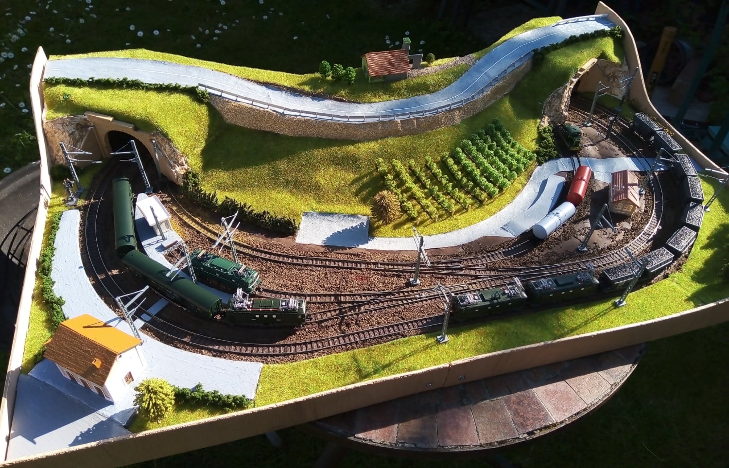 Village De France Ho Maquette La Creperie Train N° 30 Et 31 Neuf a