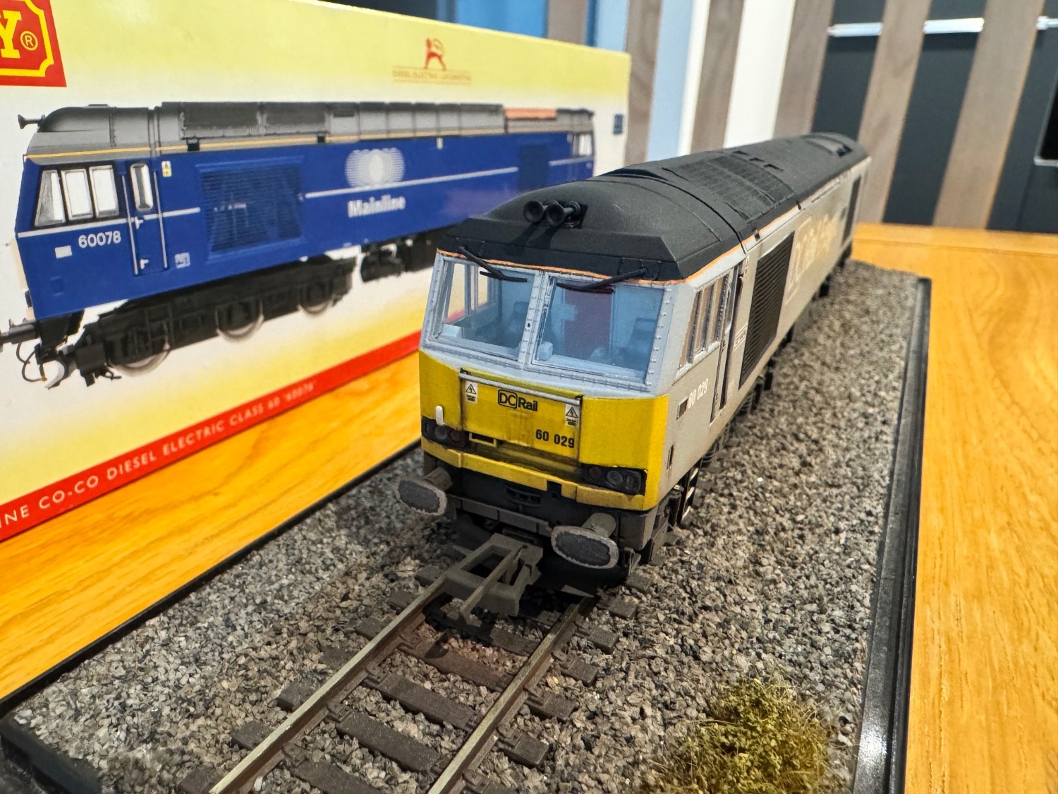 SOLD - Hornby OO DC Rail class 60 029 ‘Ben Nevis’. Full high quality ...