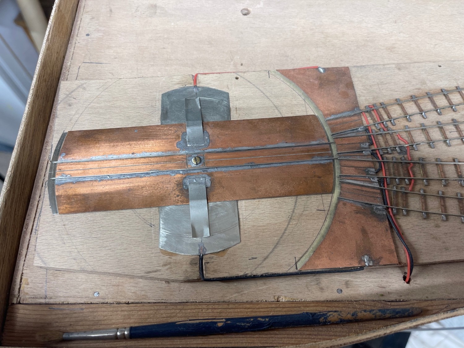 Train Table alignment and control. - 2mm Finescale - RMweb